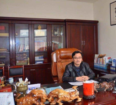 混凝土、倪文勇