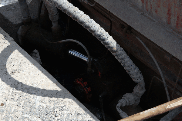 泵車、混凝土泵、混凝土