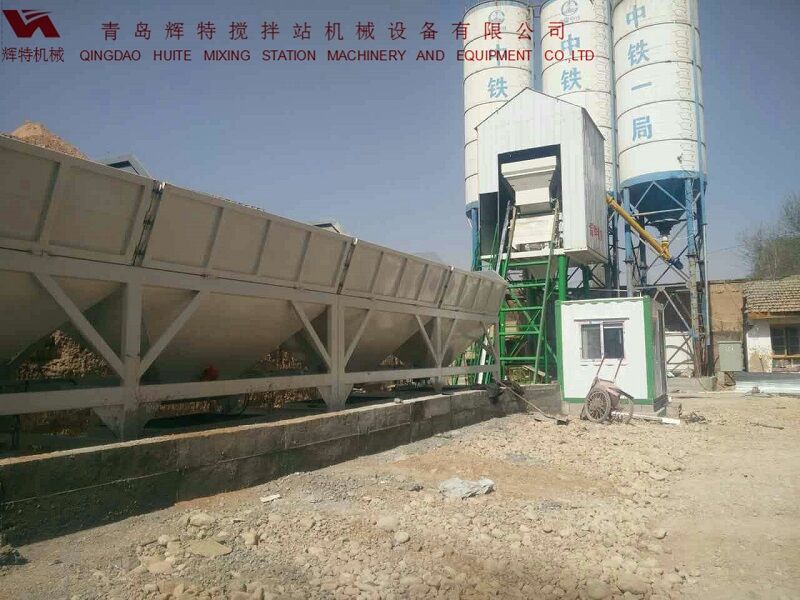 輝特?cái)嚢枵?0站采用計(jì)算機(jī)加儀表的控制系統(tǒng)，計(jì)算速度快