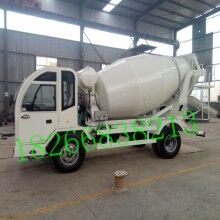 湖北荊門4立方 自上料攪拌車混凝土攪拌車四輪驅(qū)動(dòng)廠家直銷