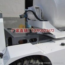 魯樽3方濟(jì)寧自動(dòng)上料攪拌機(jī)2019年熱銷款