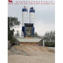 輝特混凝土攪拌站HZS50攪拌性能強(qiáng)，攪拌均勻、迅速，生產(chǎn)效率高