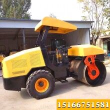 質(zhì)量七顆星！自重4噸座駕式壓路機 膠輪壓道機 回填土壓實機