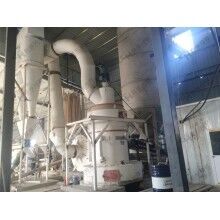 清潔環(huán)?；劾酌赡シ蹤C生產(chǎn)線設(shè)備HCQ磨粉機